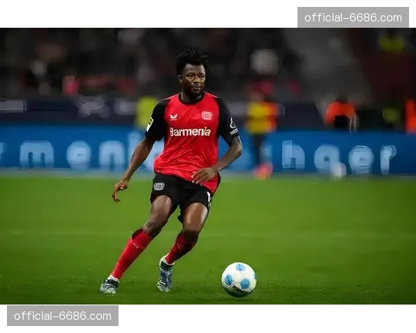 波库5球勒沃库森年轻前锋 比利时新星射门技术细腻